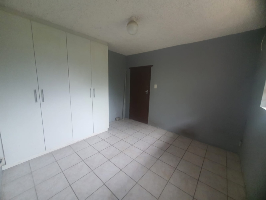 To Let 1 Bedroom Property for Rent in Dorchester Heights Eastern Cape